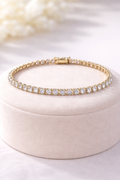Classic Diamond Tennis Bracelet (18K Yellow Gold)